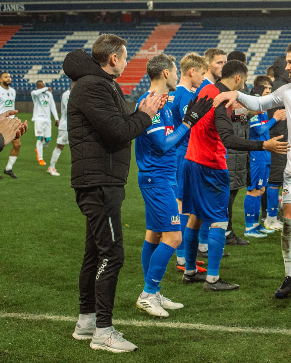 EAGuingamp's tweet photo. [#AGCEAG] 🏆 Félicitations à l'@AGCaen pour son parcours en Coupe de France.

Bonne fin de saison 👏👏

#TeamEAG #WarRaok https://t.co/vbzDrfdzPX