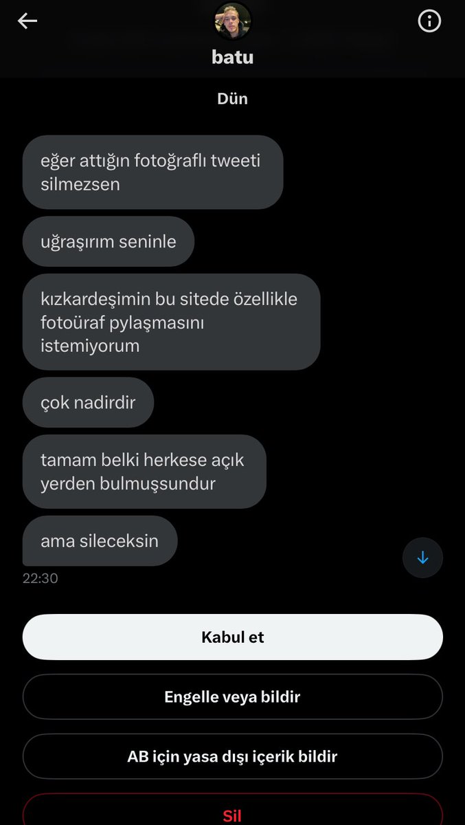 gigibabei's tweet photo. @mtnnns @falezzsali @zehrabesenn Abi kardeş şizofrenler abisi hala yazıyor .d https://t.co/D8je2tO529