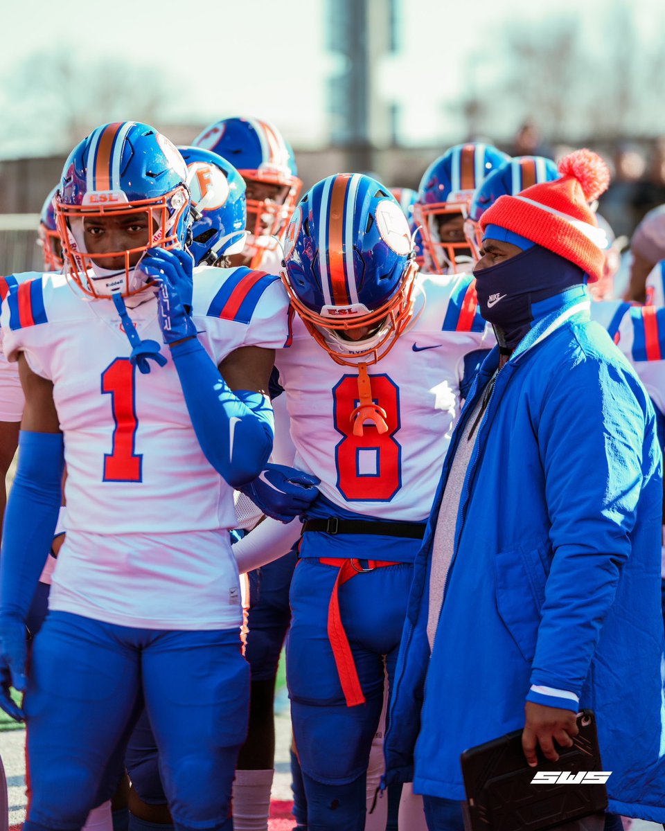 Thanks <a href="/Football_Flyers/">Esl FlyersFootball</a> for an amazing 4 years even though we had our ups and downs throughout the season, I’m thankful to play with all you guys  and thank you for allowing me to be a big brother, don’t know where I would be without this program🤞🏿💙 <a href="/DarrenSunkett/">Coach Sunk</a> <a href="/CochBG4/">Brandon Gregory</a>