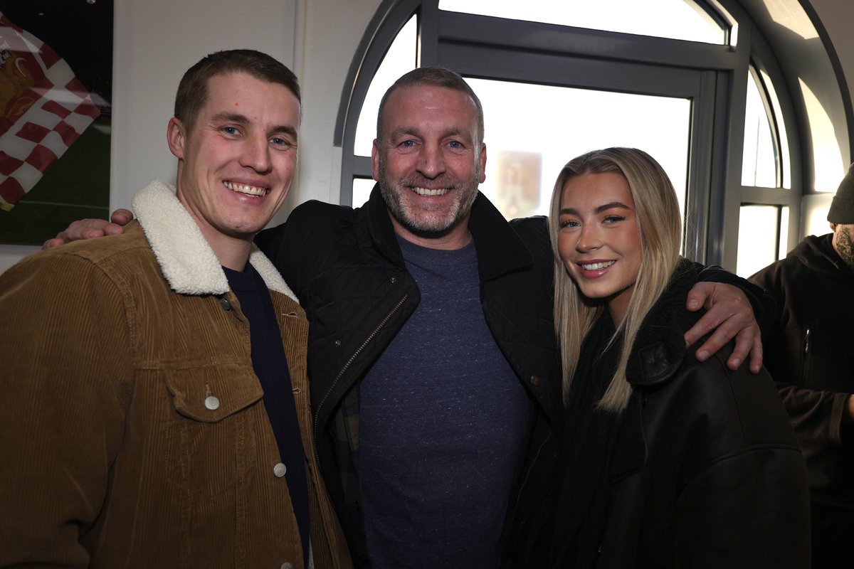 ntfc's tweet photo. 👊 Great to see Andy Holt in the LMR Legends Lounge yesterday
#ShoeArmy 👞 https://t.co/auxJivAN80