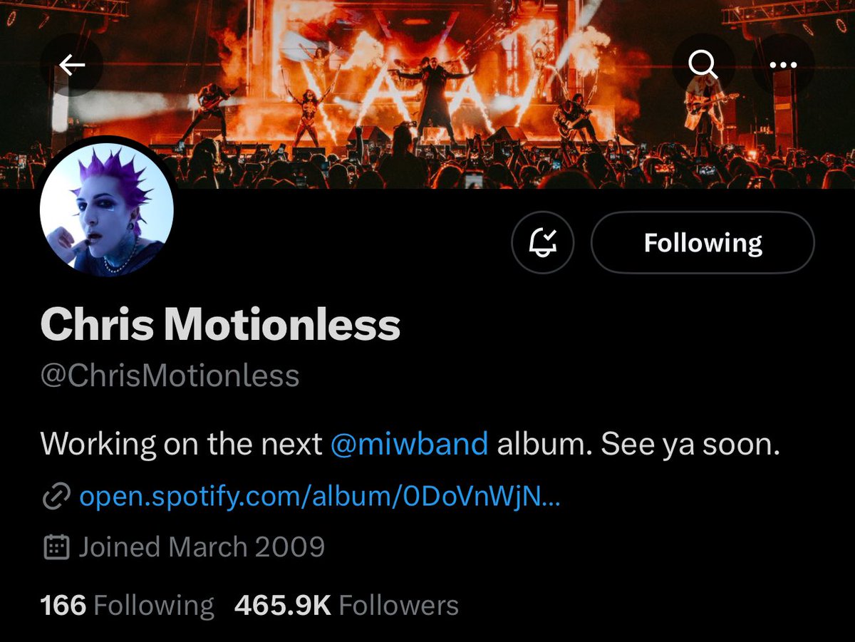jxydxundead's tweet photo. screaming. crying. throwing up. https://t.co/zVR0VoMdRa