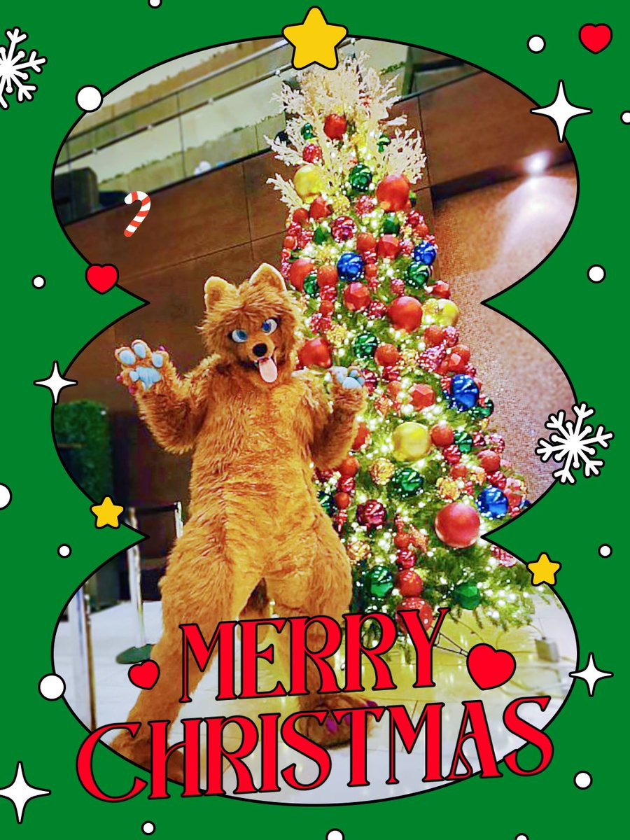 I think this makes an awesome Christmas Card 
Anyone know where I can get this printed cheap? #ChristmasCardDay  #fursuiter #fursuit #furry #HolidayCheer