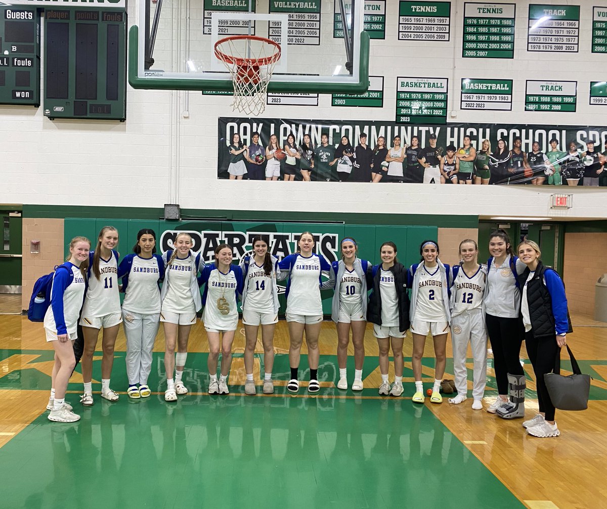 CSEaglesHoops's tweet photo. Eagles 48
TF South 42

Hard fought victory in gm 2 of day over the Wolves.

Ellie Driscoll (@edriscoll26) lead all scorers w/ 14

Noor Ali (@thenoorali) w/ 13 &amp; 2 big FT to seal win

Olivia Trunk (@oliviatrunk) w/ 12

Annie Driscoll (@annie_driscoll6) P.o.G- w/ 12 reb &amp; 6 pts. https://t.co/zSXDRrwSya