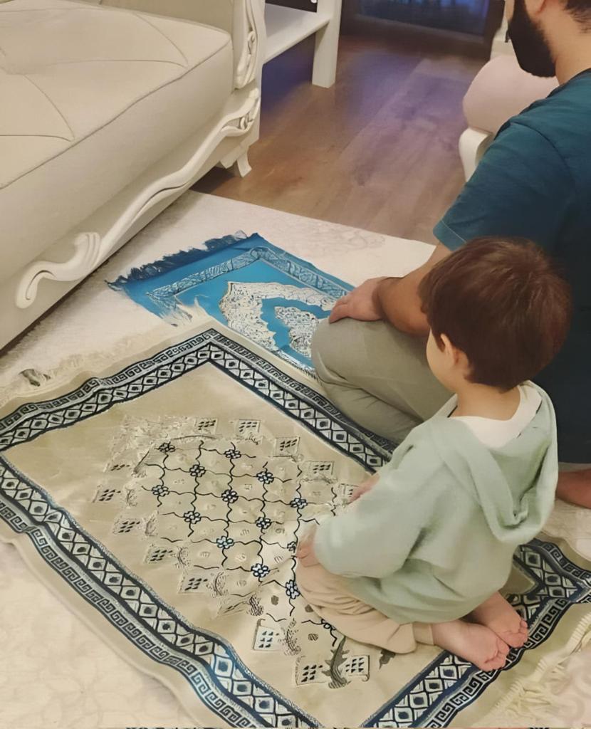 وَكَانَ أَبُوهُمَا صَالِحًا ❤️.