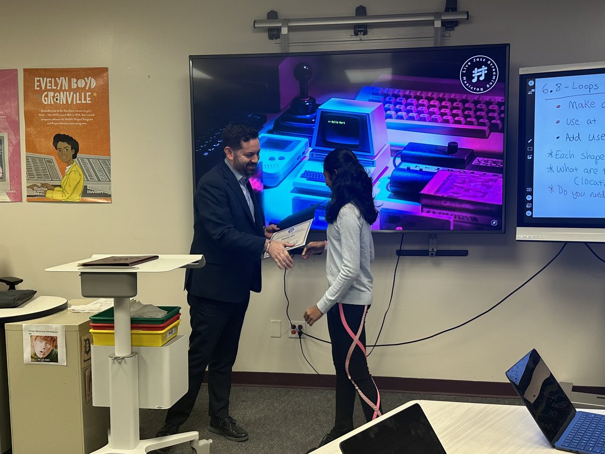 This week we announced our 17th District winner for the Congressional App Challenge - Bianca from Briarcliff High School! I had the opportunity to congratulate Bianca in-person at her school on Monday.