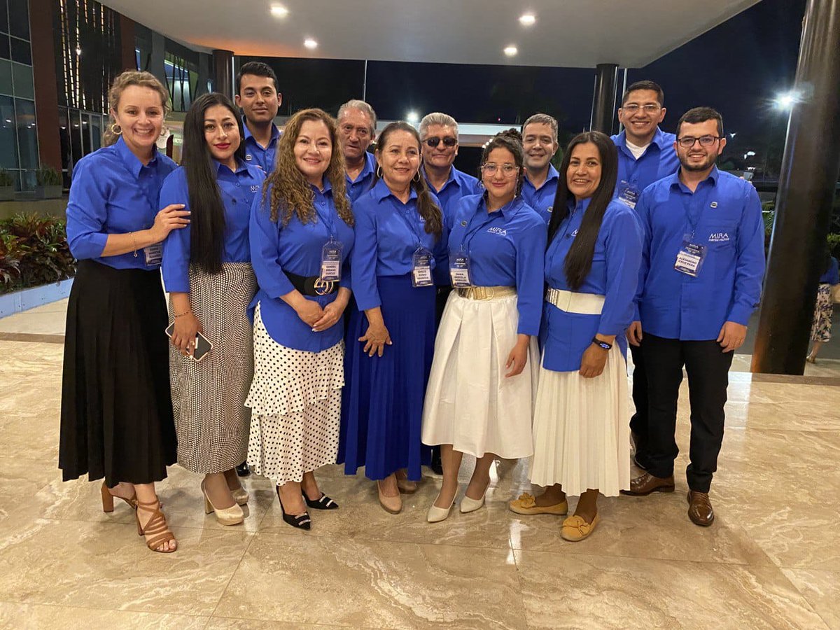 jevaldivieso's tweet photo. Agradezco a las directivas del partido por liderarnos con dedicación, compromiso y convicción. Juntos, construimos un camino hacia un futuro más fuerte. ¡Gracias por sernos inspiración! 🙏 #MIRAPresente https://t.co/PxqqRA7c9s