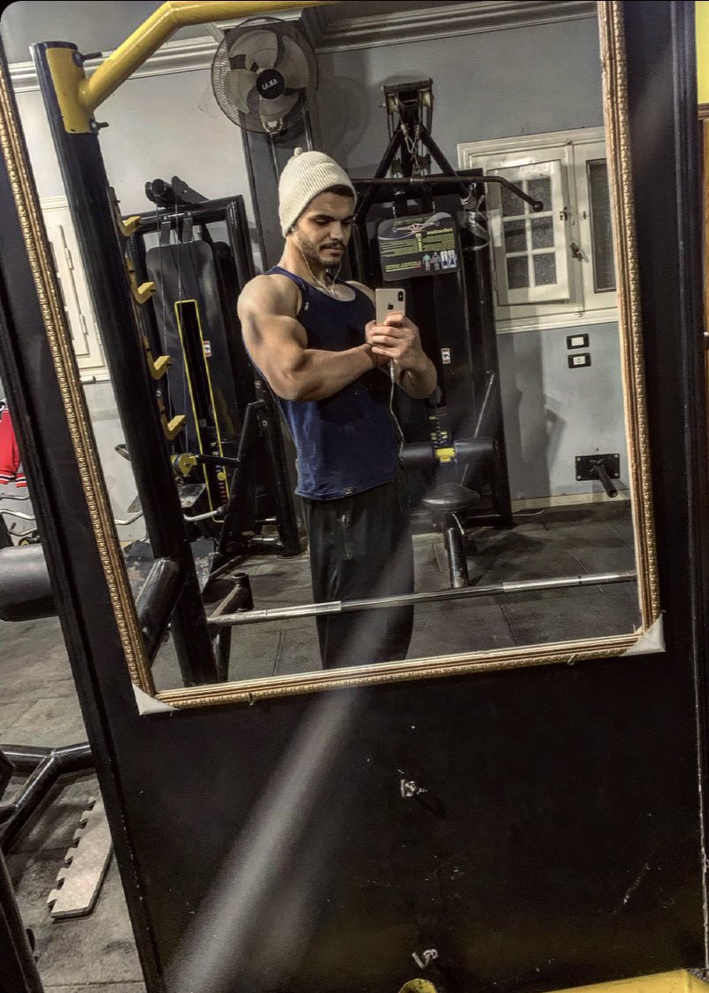 #NewProfilePic
شد دراعك حلو دراعك عُمره ما هيخونك..🐆⚡️