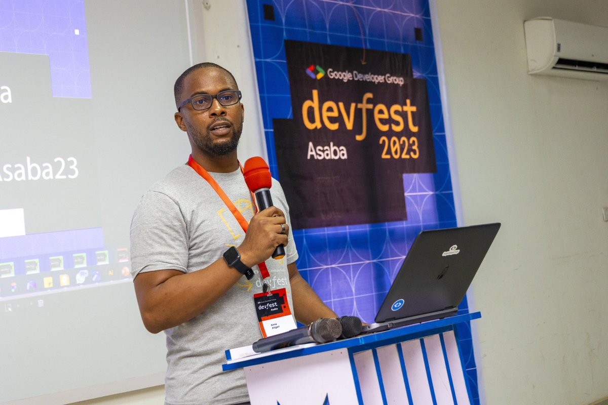 aimaatigari's tweet photo. Today felt really surreal. Watching my @googleafrica feature at #devfestAsaba23 with over 300 persons. Thanks to everyone who continuously supports my growth and demands the better version of me. It’s my desire to see community members achieve their desired successes. #GDGAsaba https://t.co/5JsDrddFzT