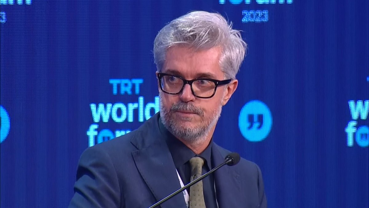 Stephen Cahill addresses the question of whether there is enough food in the world, indicating that while there is a belief in sufficiency, approximately 80% of the budget goes into conflict-related areas.
#UnityInDiversity #InspireChangeNow #TRTWORLDFORUM23