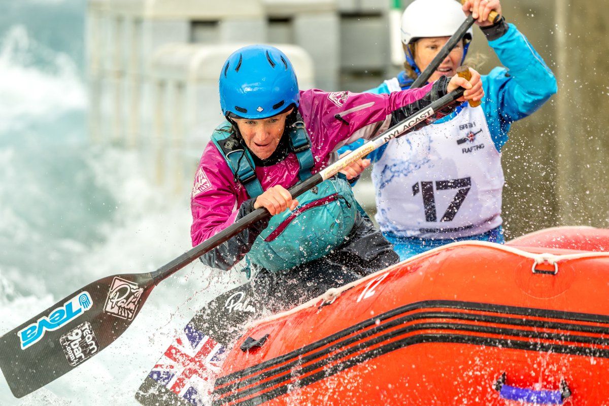 77phlhtchnsn77's tweet photo. Enjoyed a day @LeeValleyWWC photographing @BritishRafting R4 selections #whitewater #rafting a few more images to view here https://t.co/GsBEfnsvlG https://t.co/Xmr7oTItjR