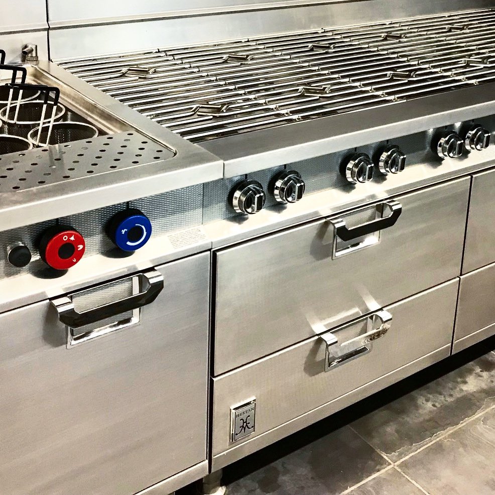 How big of a custom lineup can you fit under the Christmas tree this year?  Time to dream BIG!! #chooseHestan #Christmas