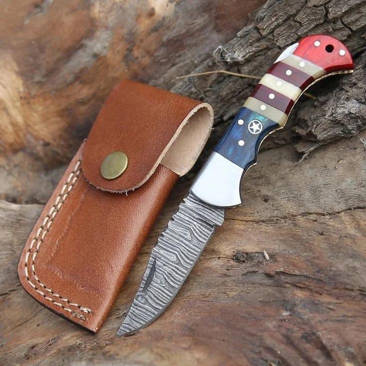 s_chef50264's tweet photo. Custom Handmade Damascus steel folding knife .! If anyone interested send me PM for information 
#customknives #Damascusknives #knifelovers #chefknife #chef #cheflife * #cheflifestyle #uk #usa #usabbq #ukbba #bba #homechef
https://t.co/BrnITwcMQQ https://t.co/bhL3yhyI5e