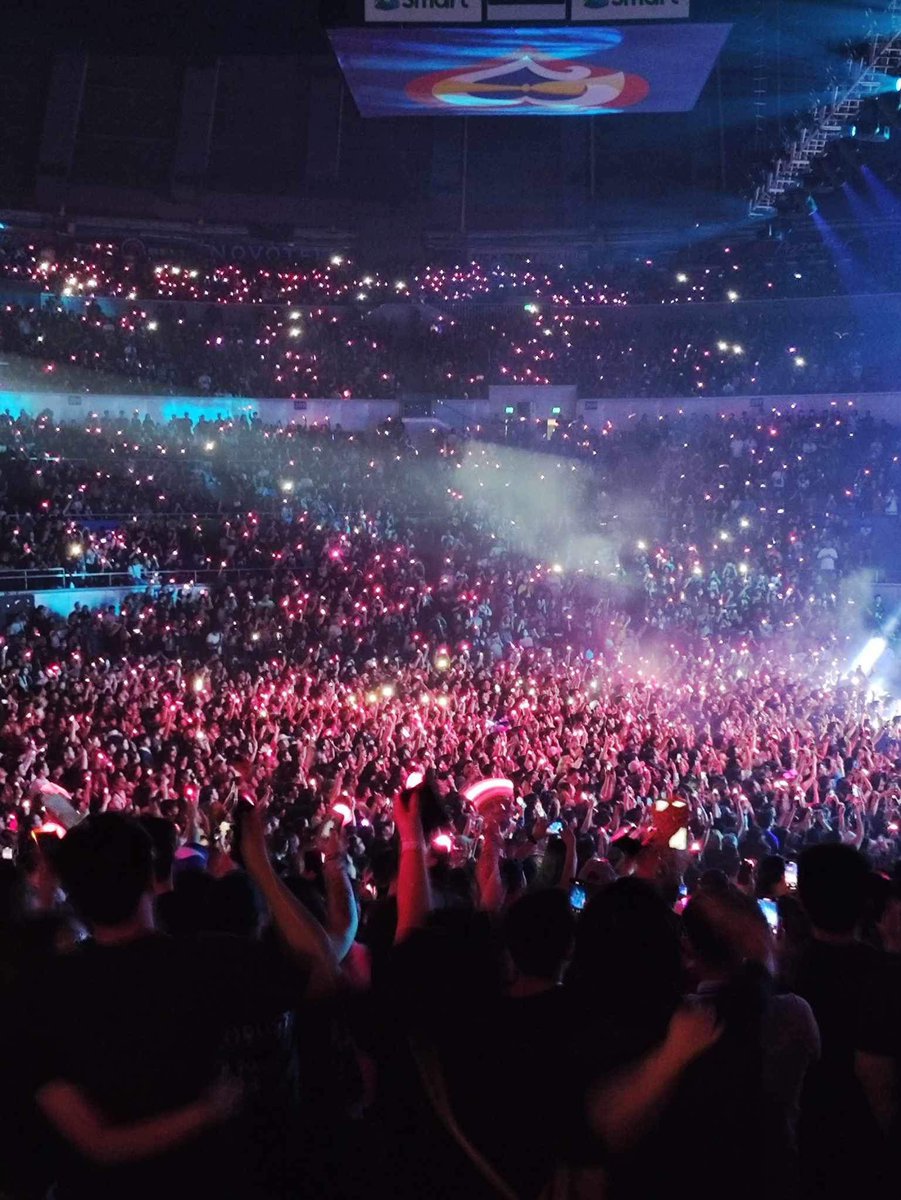 officialfobph's tweet photo. thank u all volunteers and to all who participated in the project!! we did it!! 😍💖 #FOBInManila https://t.co/SNyQGI4i9F