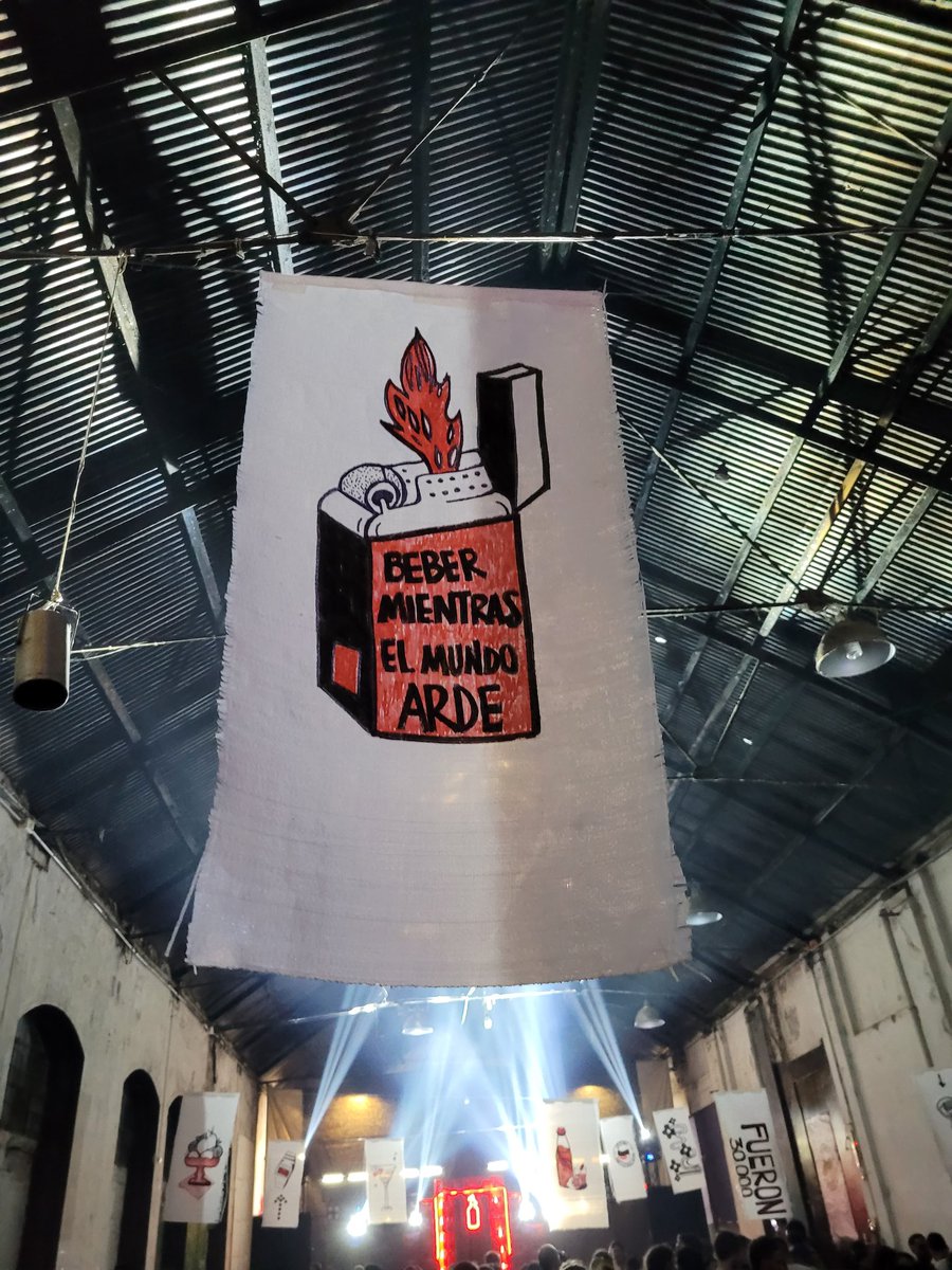 ChicaDeOro tweet media