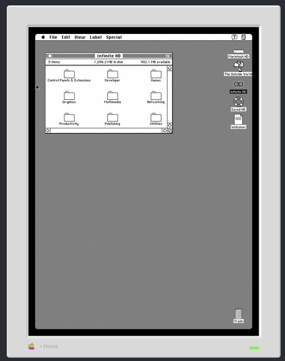 Infinite Mac now supports custom screen sizes, you can now pretend to have a Portrait Display: infinitemac.org/1991/System%20…

Or you can have a seamless Platinum experience: infinitemac.org/1997/Mac%20OS%…

infinitemac.org/run has all of the options