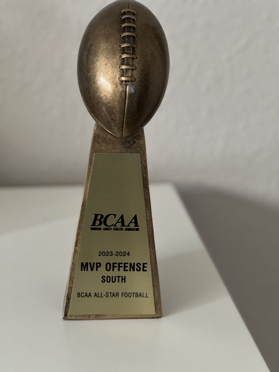 Jonathan “whitechocc” Lawson tweet media