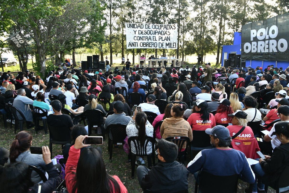 Solanopo's tweet photo. Apostamos y trabajamos todos los días para que el pueblo argentino se levante y luche contra el plan de ofensiva contra los laburantes. ¡Gran Congreso, enorme el Polo Obrero! https://t.co/ipwUAWF6Yr