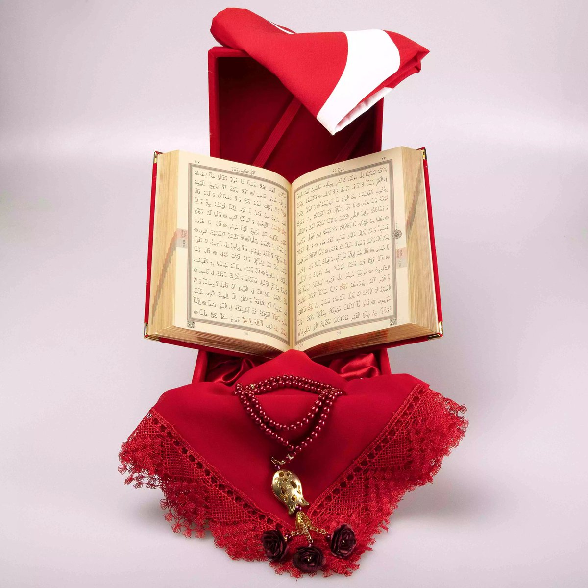 hayrat's tweet photo. 🎁 Bayrak + Fincan + Şal + Tesbih + Kuran Hediye Seti (Hafız Boy, Kırmızı, Vav Motifli)
🔗 Detaylı bilgi ve sipariş için: https://t.co/DxvZuxRozm
📞 WhatsApp ve iletişim hattımız: 0 212 624 24 34
#hayratnesriyat #kuran #tevafuk #yasin #cevsen #namaz #elifba #islam #hediye https://t.co/lnyJ4qzfhi