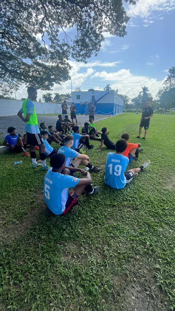 FredMoojen's tweet photo. Great morning scouting in Trinidad 🇹🇹
Games this afternoon. RMPUS 🌎
#RMPUS #Montreal #Trinidad https://t.co/N1sc4SauqK