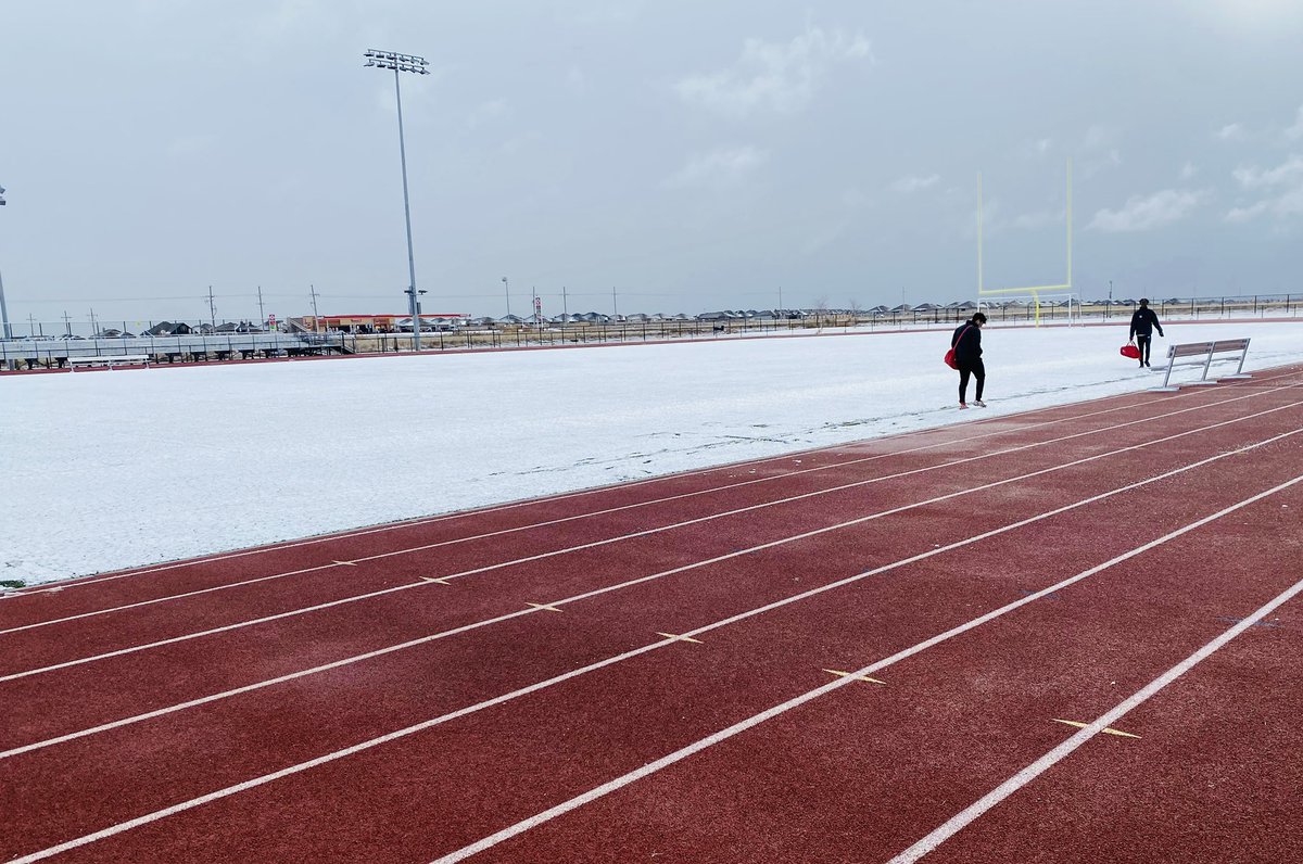 It’s officially soccer season in the Texas panhandle!! 🥶🥶