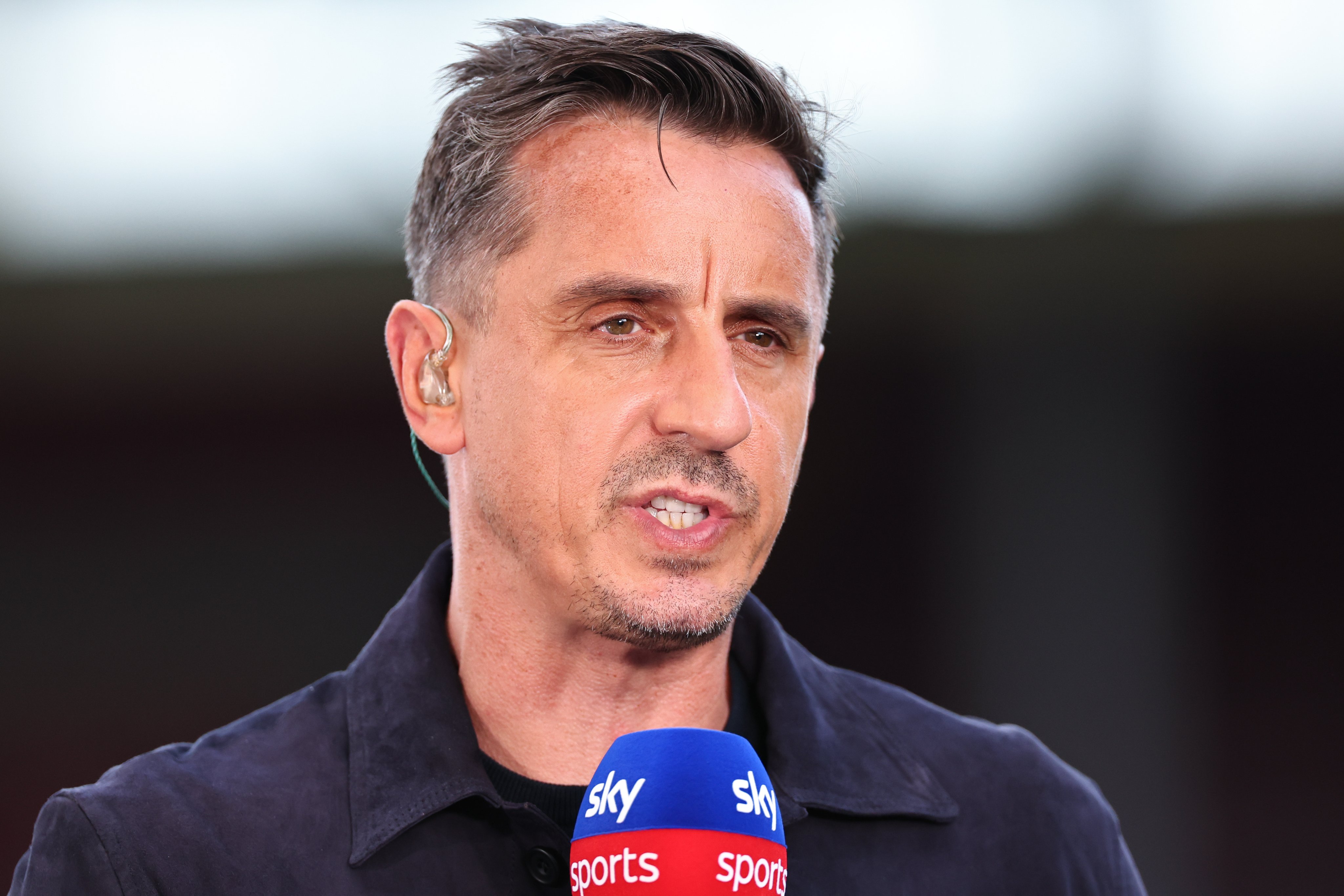 NEVILLE WARNS LIVERPOOL OF TITLE RACE PRESSURE