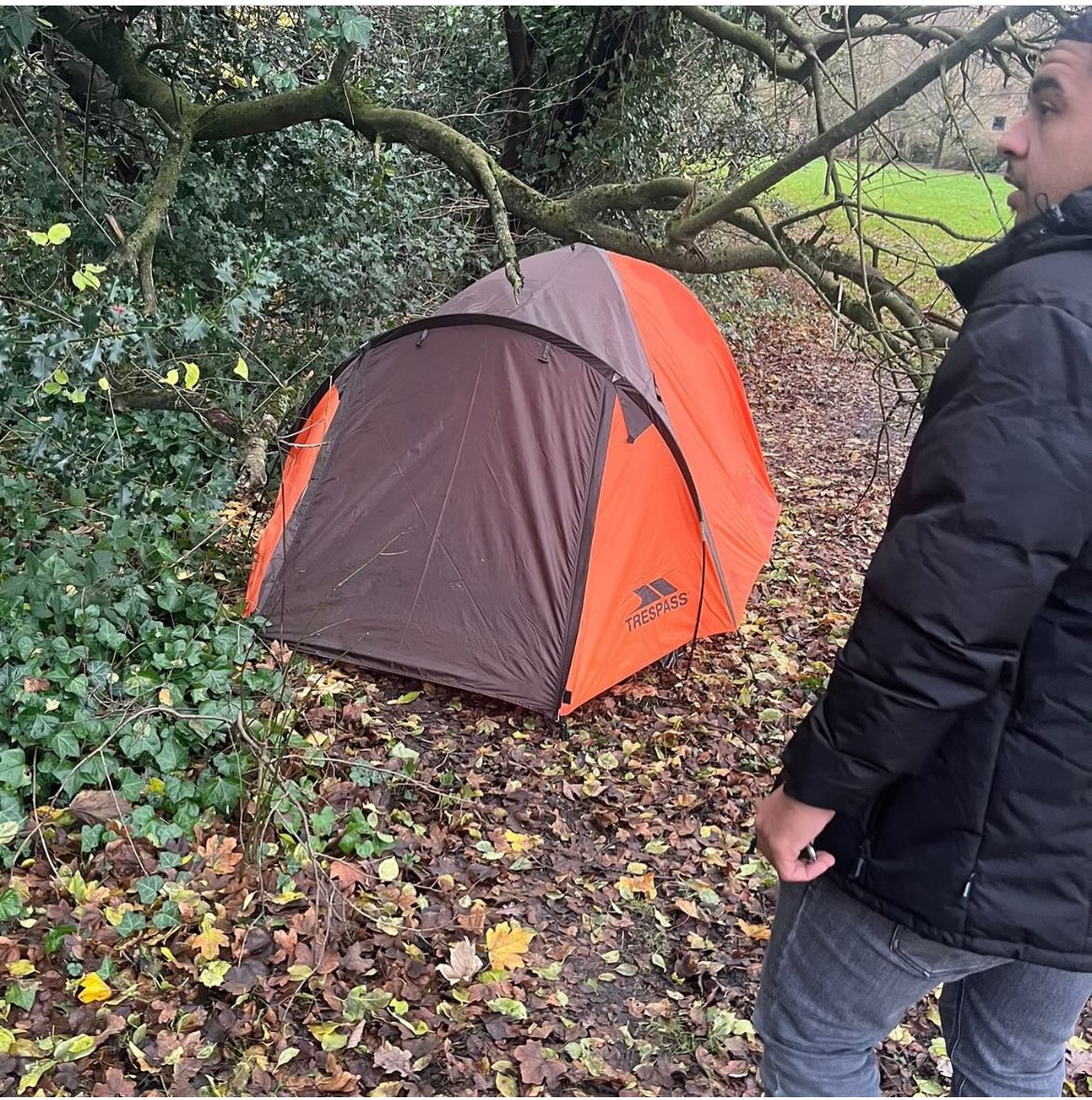 York Road Project (@yorkroadproject) on Twitter photo Here at YRP we actively engage with the reports we receive of rough sleepers in Woking. We are committed to making a difference in the lives of those experiencing homelessness.
To continue this vital work here in our community we need your help.
#donate
<a href="/Tell_StreetLink/">StreetLink</a> Here at YRP we actively engage with the reports we receive of rough sleepers in Woking. We are committed to making a difference in the lives of those experiencing homelessness.
To continue this vital work here in our community we need your help.
#donate
<a href="/Tell_StreetLink/">StreetLink</a>