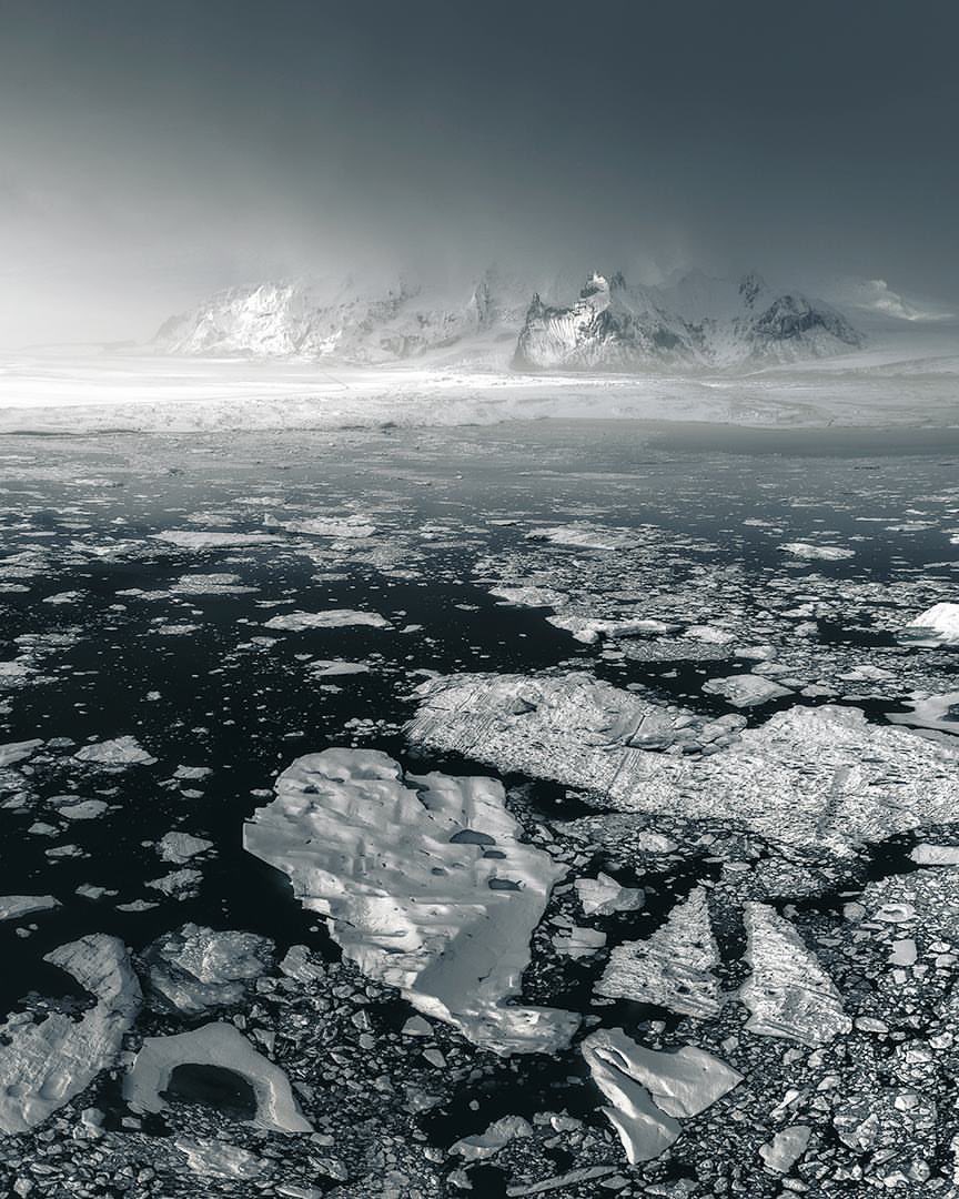 Icelandic winter at its finest 👽❄️