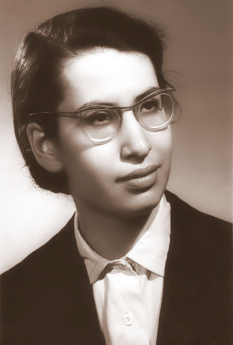 QuantaMagazine's tweet photo. The Hungarian mathematician Katalin Marton developed an influential conjecture about the structure of number sets that have small sumsets. Marton died in 2019. Her conjecture, which has inks to coding theory and cryptography, was recently proved. https://t.co/rMbw2F8PKm https://t.co/DqEH7VSIC7