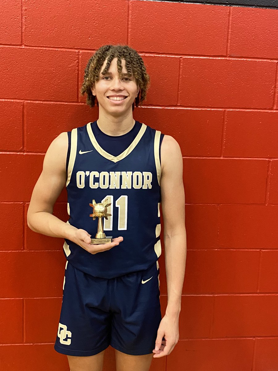 Closed out the River City Classic with a WIN to go 3-1 on weekend! 

OC- 47
Beaumont West Brook- 44

Congrats to <a href="/McmillenBraylen/">Braylen McMillen</a> on being named All-Tournament! Overall record improves to 13-6 

Next- Friday 12/15 vs Harlan 7:30pm at Northside Gym #OCHoops