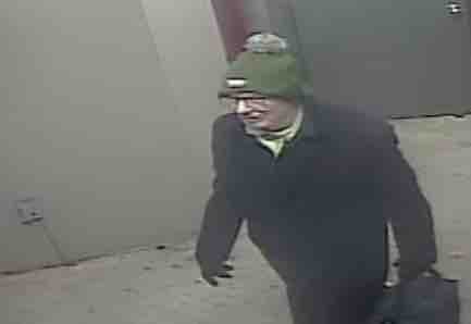 BaltCoPolice's tweet image. 🚨#BCoPD needs your help identifying the individual pictured below. Anyone with information is requested to contact 410-887-2361 or 410-307-2020. #HelpIdentify