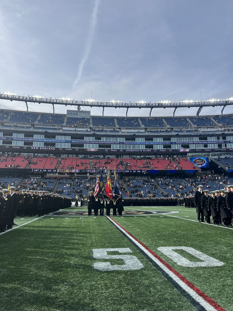 NavyAthletics's tweet photo. The Brigade of Midshipmen!

#GoNavy | #BeatArmy https://t.co/FeWRaRyZVJ