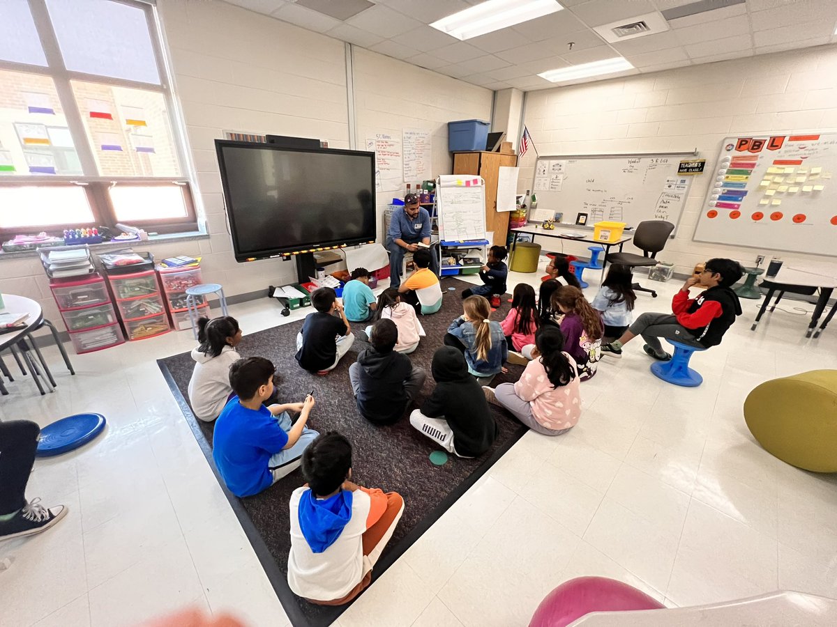 We loved having another mystery reader. We started “first chapter Friday”! Our class is so excited to check out and continue reading The Wild Robot! <a href="/MrsBeltranGPE/">Anissa Beltran</a> <a href="/GoshenPostES/">Goshen Post ES</a>