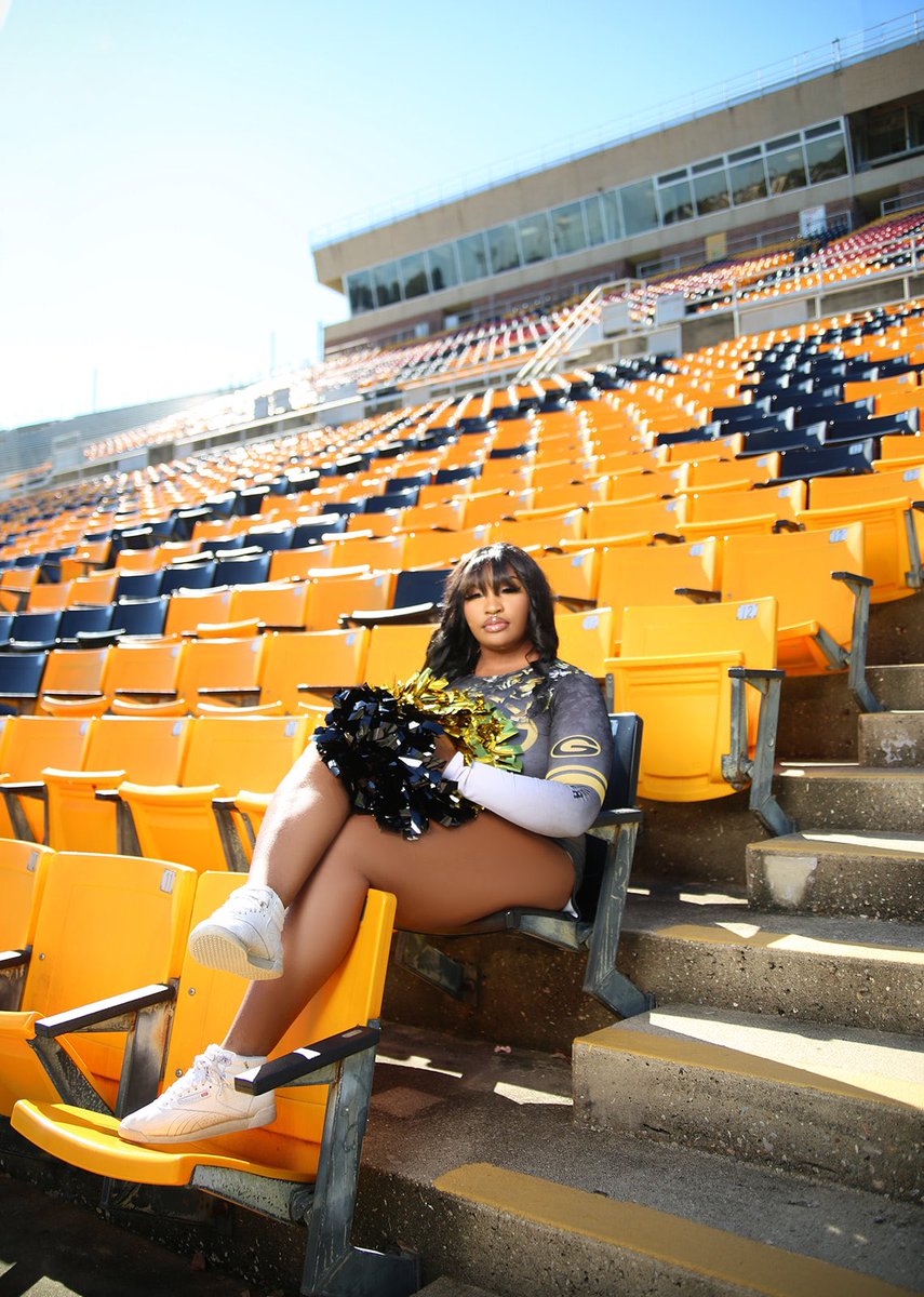 jemaurii's tweet photo. Where it all started 📣 #GramFam23 https://t.co/eQOz5XyUbN