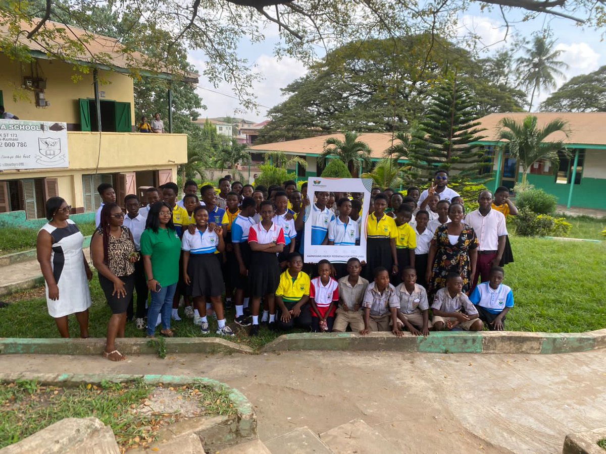 The Reportage tweet media