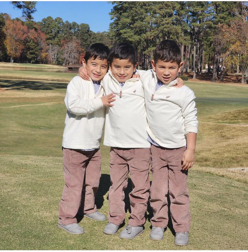 ZazzyKids's tweet photo. Handsome boys ready for a round of golf https://t.co/LT0gwzHAWW
