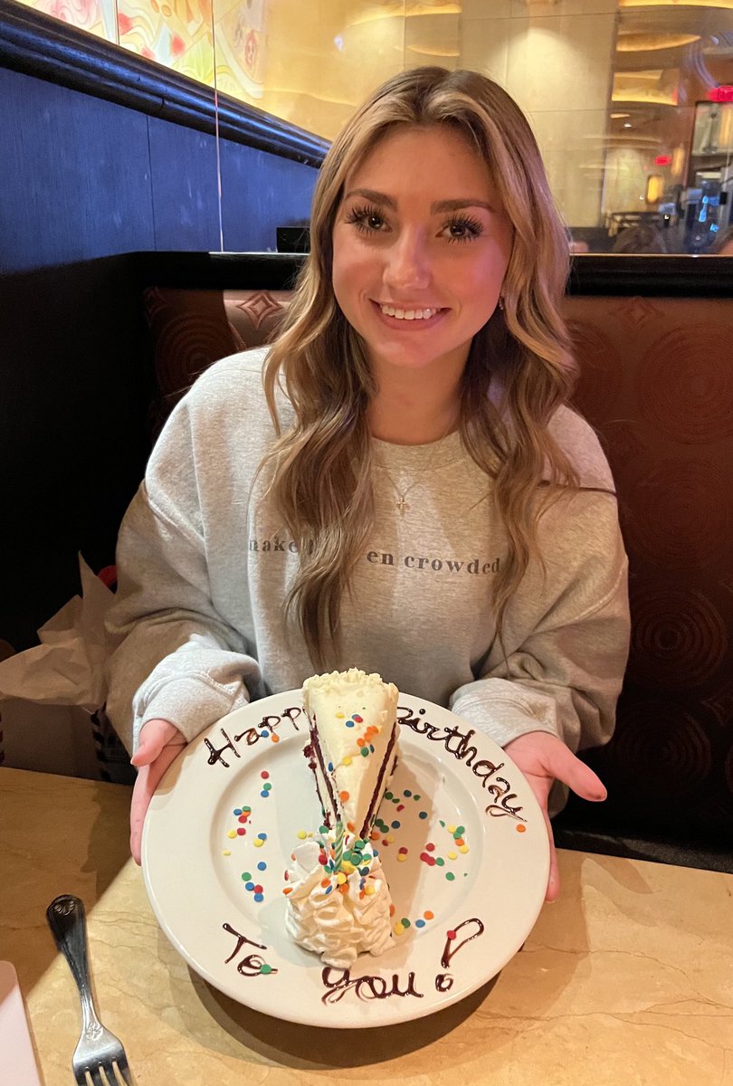 Southern Force 08-National (@sofo08national) on Twitter photo Happy 15th to our #SEVEN!!!!!! Happy Birthday <a href="/sloanholladay/">Sloan Holladay</a> Have a great camp this weekend. Happy 15th to our #SEVEN!!!!!! Happy Birthday <a href="/sloanholladay/">Sloan Holladay</a> Have a great camp this weekend.