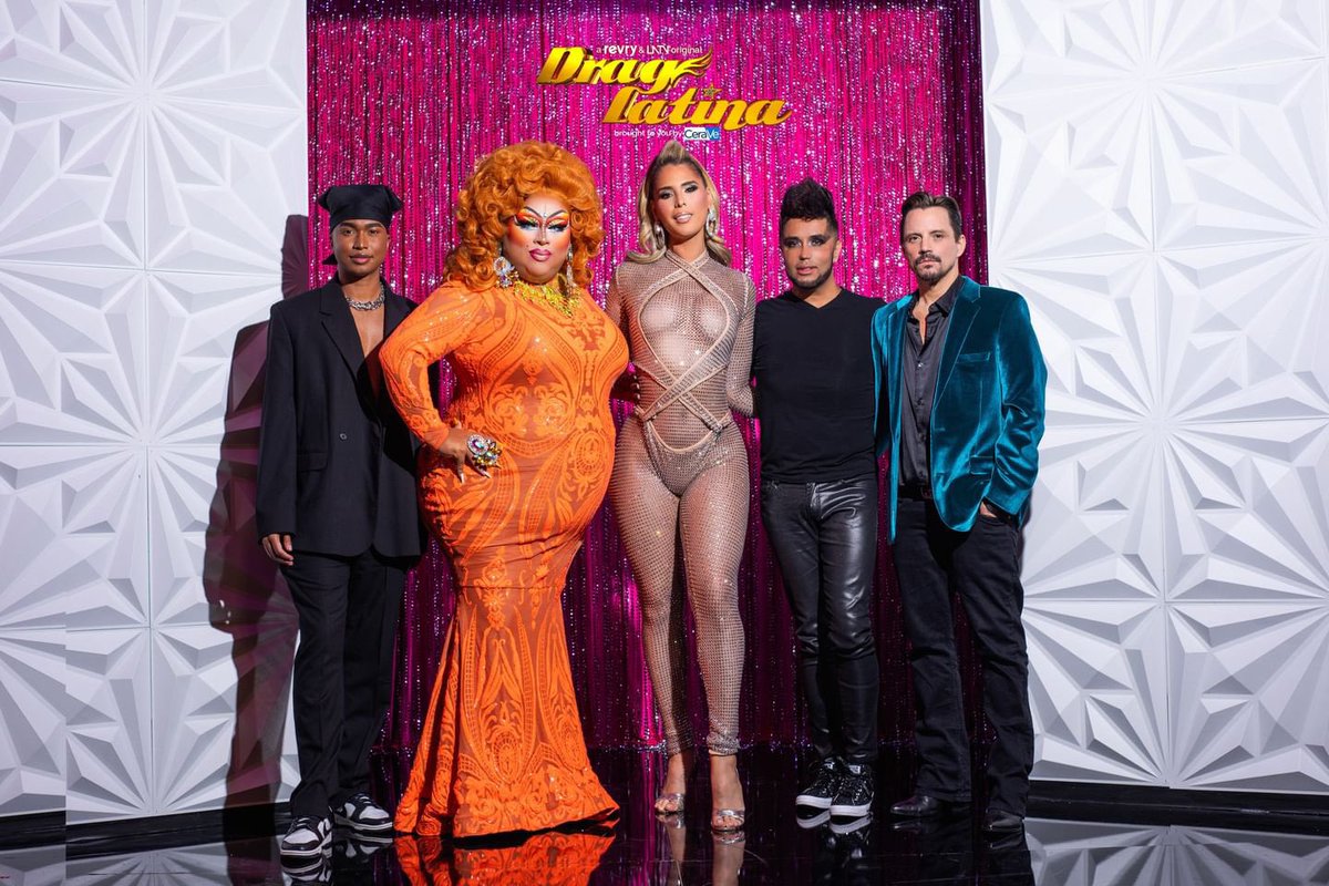 Drag Latina tweet media