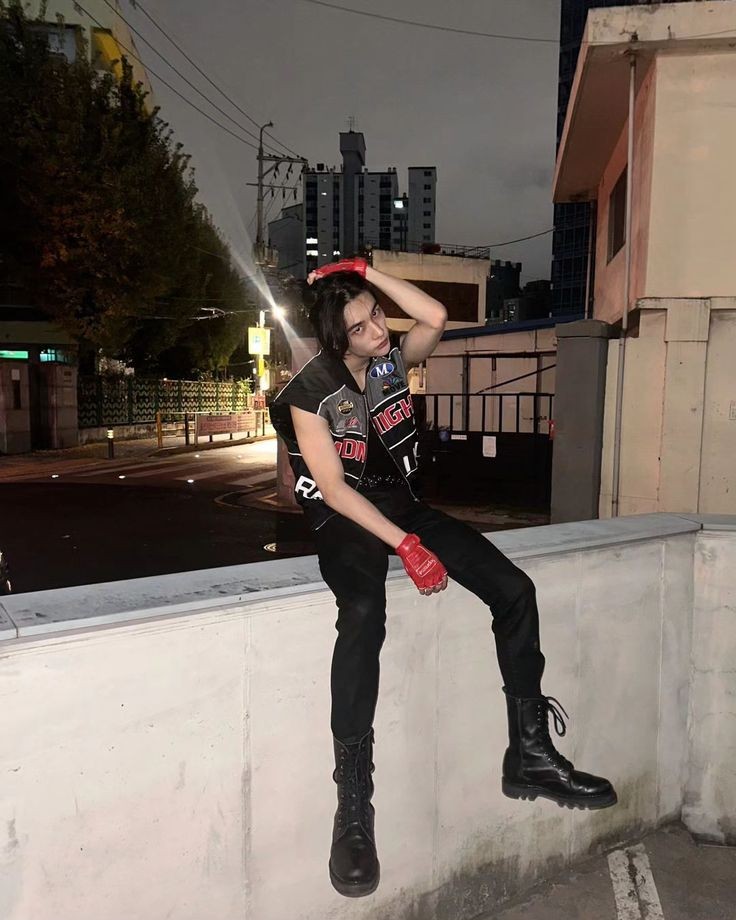 innie_star's tweet photo. : ̗̀➛ 𝘨ü𝘦𝘳𝘪𝘵𝘰 𝘮𝘢𝘮𝘰𝘯 -‘๑’- mini au #hyunin

dónde flx invita a jgn a una carrera
o donde hjn, el piloto ganador se interesa en el amigo de su cuñado. https://t.co/nYM85nOyl6