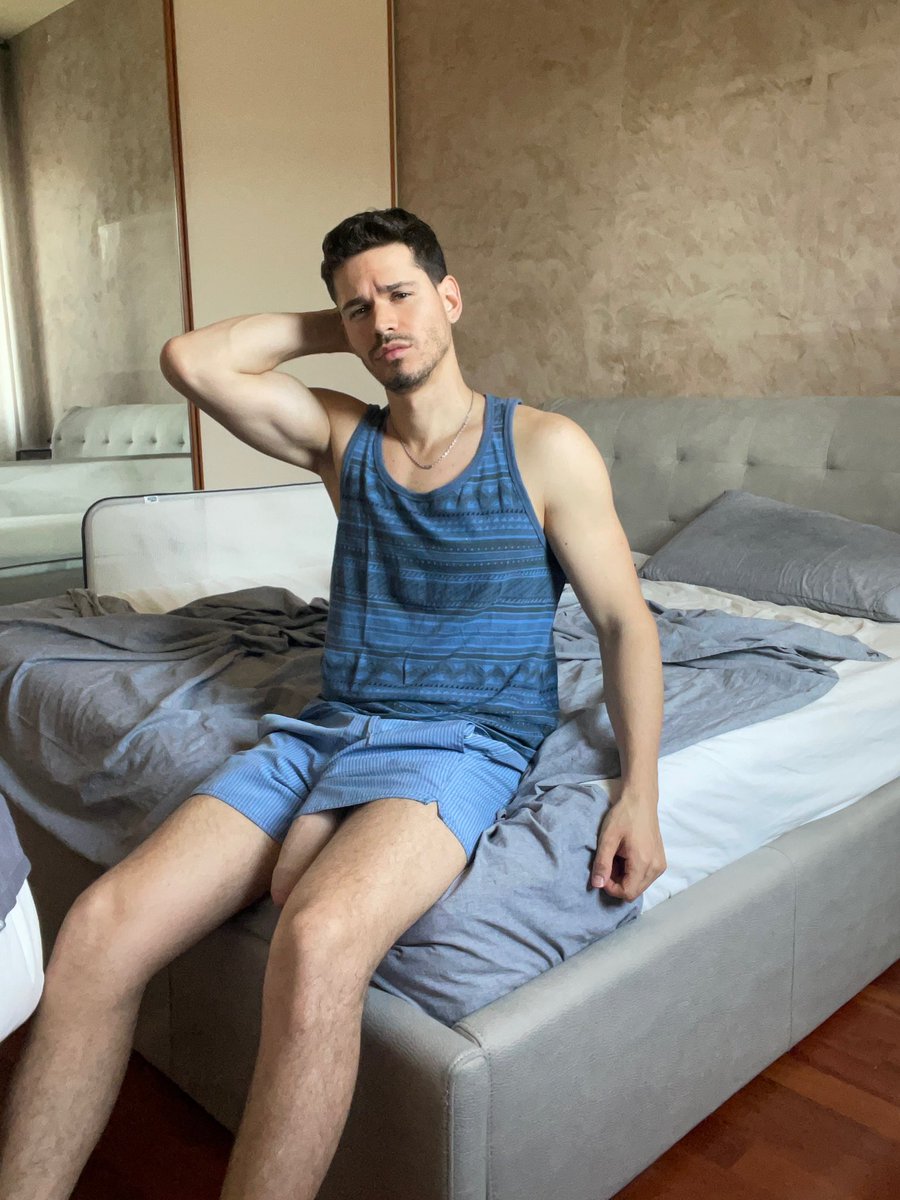 Say “hi” for a morning Dk pic❤️
onlyfans.com/marcrose