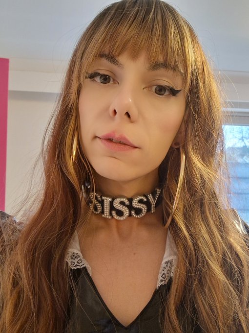 Who makes me a very humiliating exposure caption, meme or card https://t.co/QCS1eA6jJS