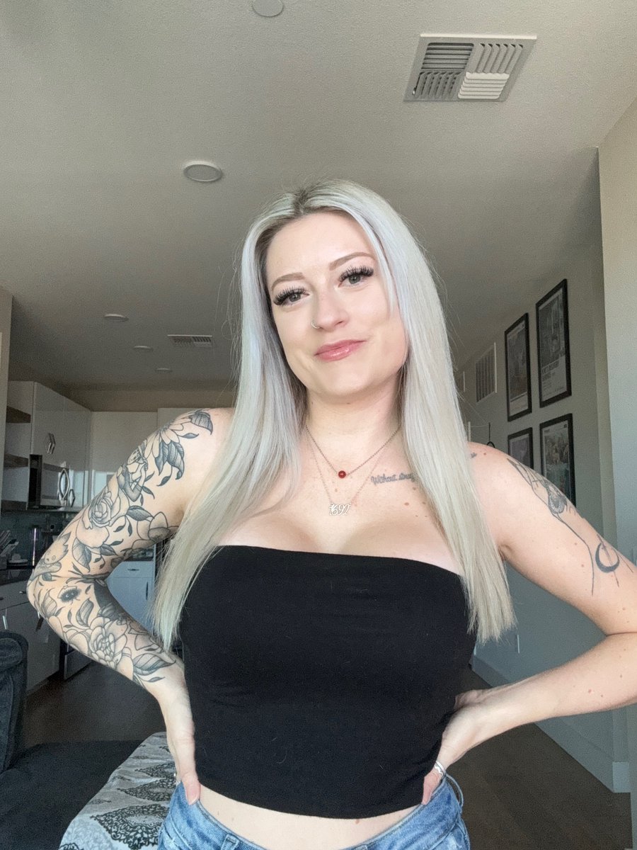 ChiefKaitlin's tweet photo. the last few weeks i have been getting so mf spoiled with love and quality time. my heart is so big 🫶🏼🫶🏼 https://t.co/uHryXHCmPo