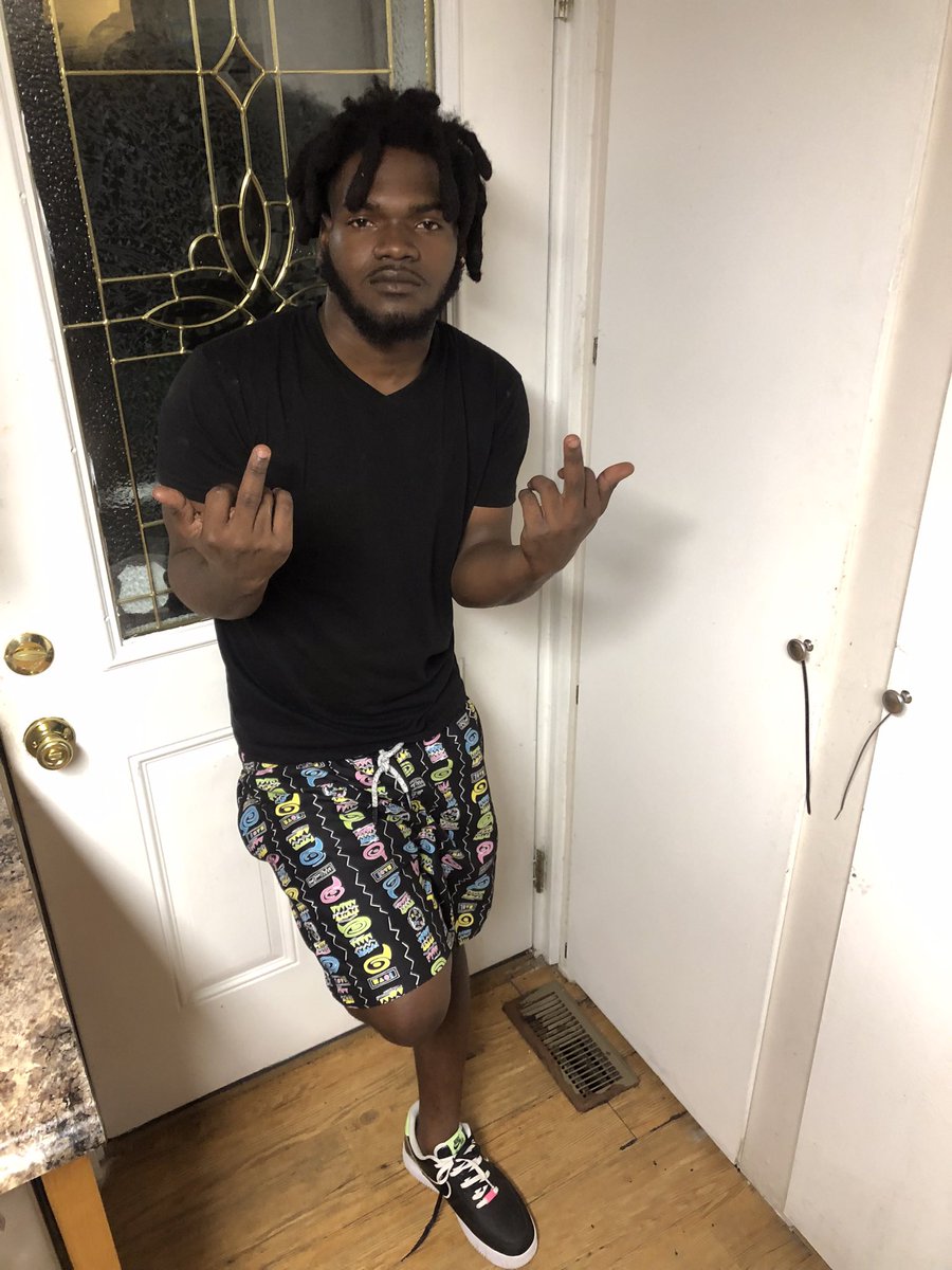 MobleyDebritton's tweet photo. 👾 https://t.co/6tvvlp5w4L