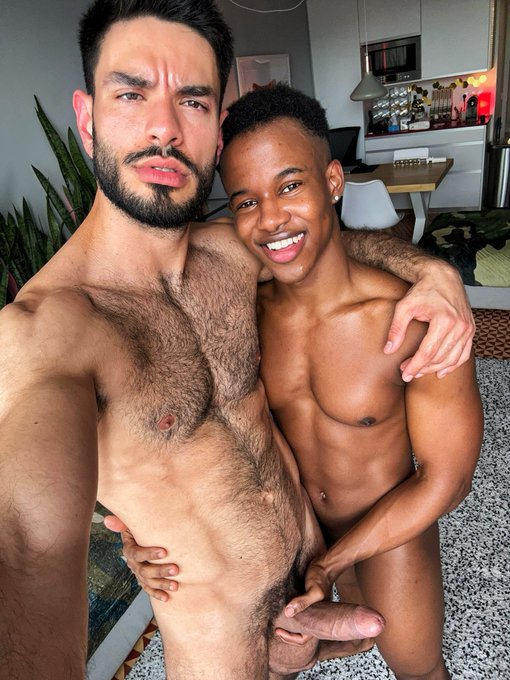 Shooting for @timtales_com 😈 @TimKrugerXXX   Scene with the amazing @sinnerpit 🔥 https://t.co/VTuYkN<a class="tags" href="/tag/timtales_com">@timtales_com</a><a class="tags" href="/tag/timkrugerxxx">@timkrugerxxx</a>