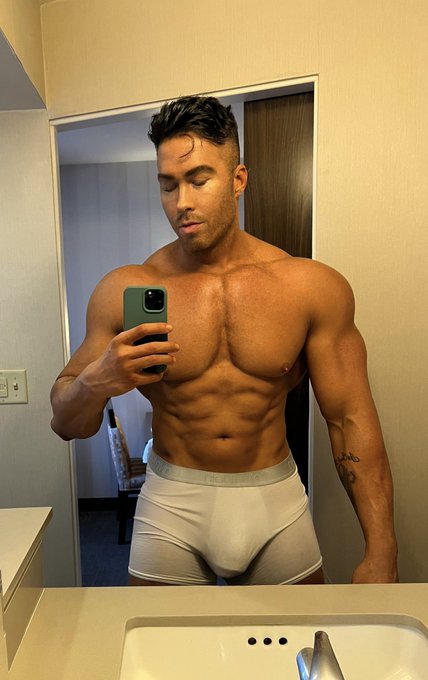 HELP!  I'm SO horny 🤤  I need YOU to tag a friend that would take my huge cock deep inside of them 😜