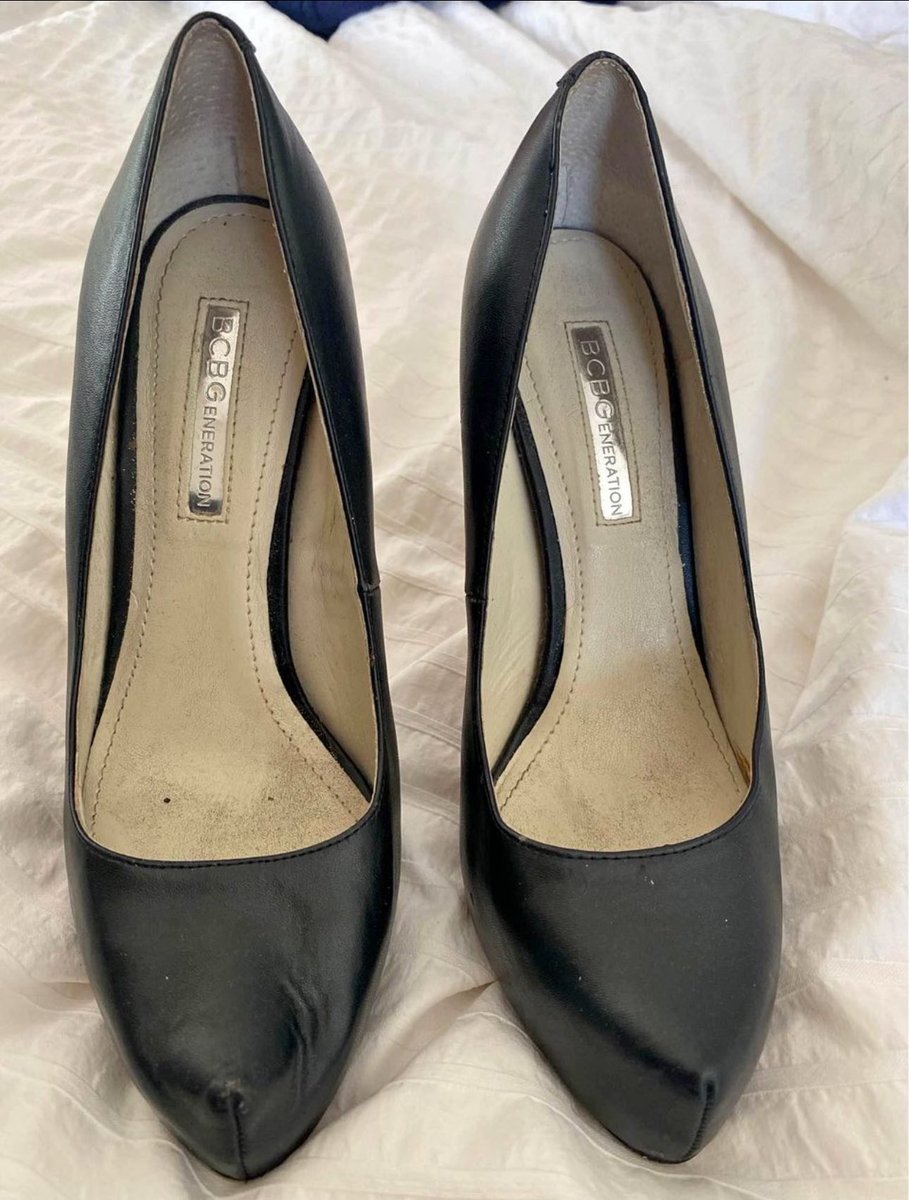 CummerShoe2020's tweet photo. Worn by Anna $300

#shoefetish #wornshoes #footfetish https://t.co/jdxoQwDx8G