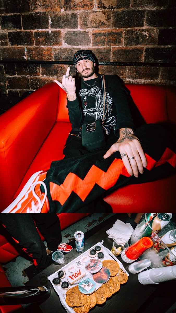 holdubz's tweet photo. THANK YOU DALLAS FOR AN AMAZING SOLD OUT SHOW, HOUSTON TONIGHT VERY VERY LAST TICKETS REMAINING!! https://t.co/d7Q4Rs8MgE