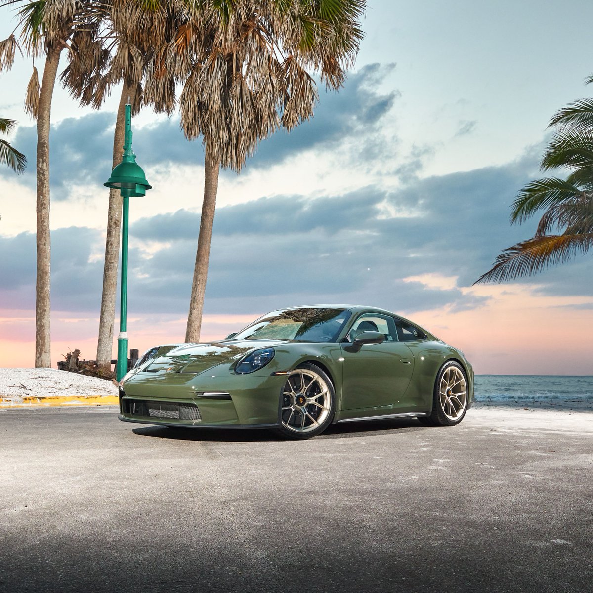 rmsothebys's tweet photo. SOLD: 2022 Porsche GT3 Touring for $335,000. #LuxuryWeek https://t.co/Hhr148QYDG