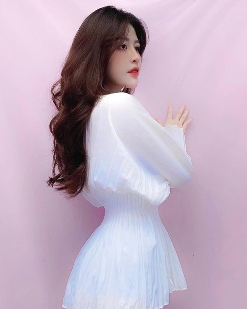 goldhand23's tweet photo. mời các bác ngắm idol của mình <3 https://t.co/HrmRNxhg3e