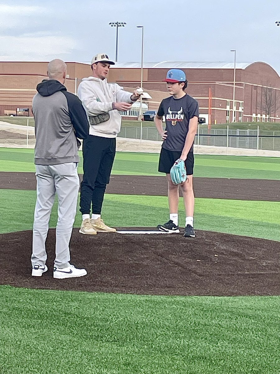 Official Rockford Baseball (@officialrockfo1) on Twitter photo Big shout out to former U of M pitcher and current Arizona Diamondback pitcher Tommy Henry, who came by to check out our new field and have a catch with one of our NRMS students. Hard to believe we were able to get out there on Dec 8. #rampride <a href="/RockfordAD/">Rockford Athletics</a> Big shout out to former U of M pitcher and current Arizona Diamondback pitcher Tommy Henry, who came by to check out our new field and have a catch with one of our NRMS students. Hard to believe we were able to get out there on Dec 8. #rampride <a href="/RockfordAD/">Rockford Athletics</a>