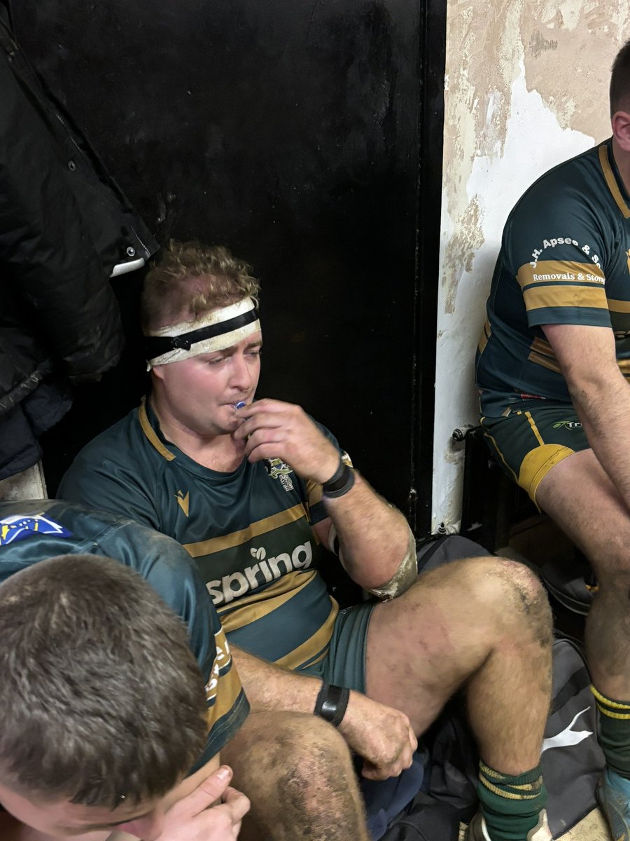 Holman2Nathan's tweet photo. Good outing for the boys. Fair play pack forwards multiple scrum penalties boys put shift in 🙌🏻💚💛 but best thing is about today this is part of scrum winning the penalties at half time 🤣🤣🤣 https://t.co/aSj1yAXIK3